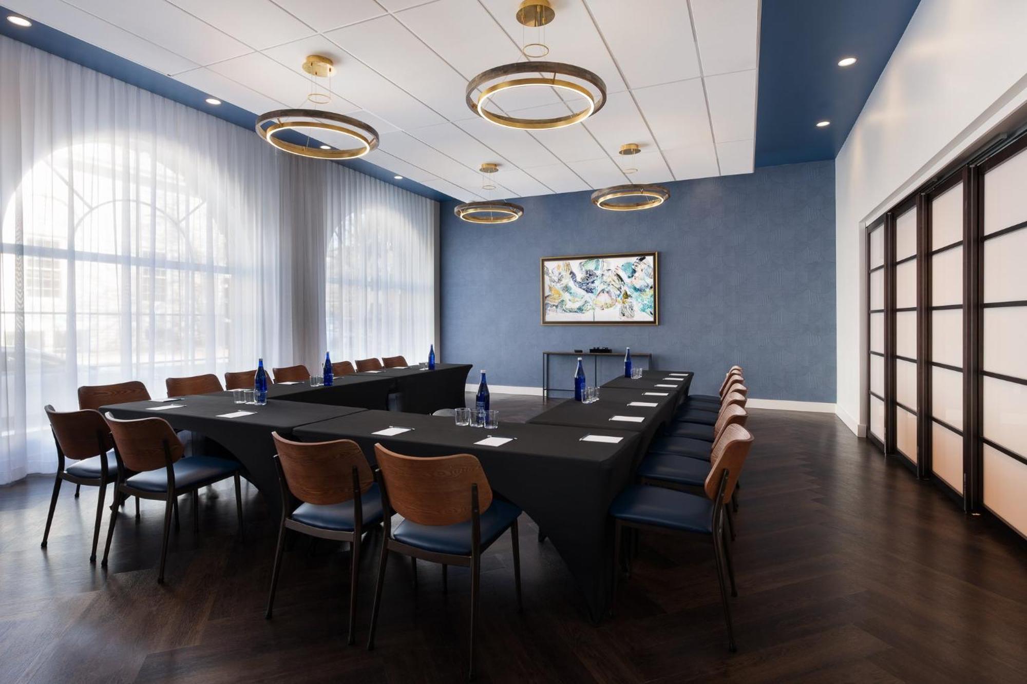Indigo - Downtown By Ihg *